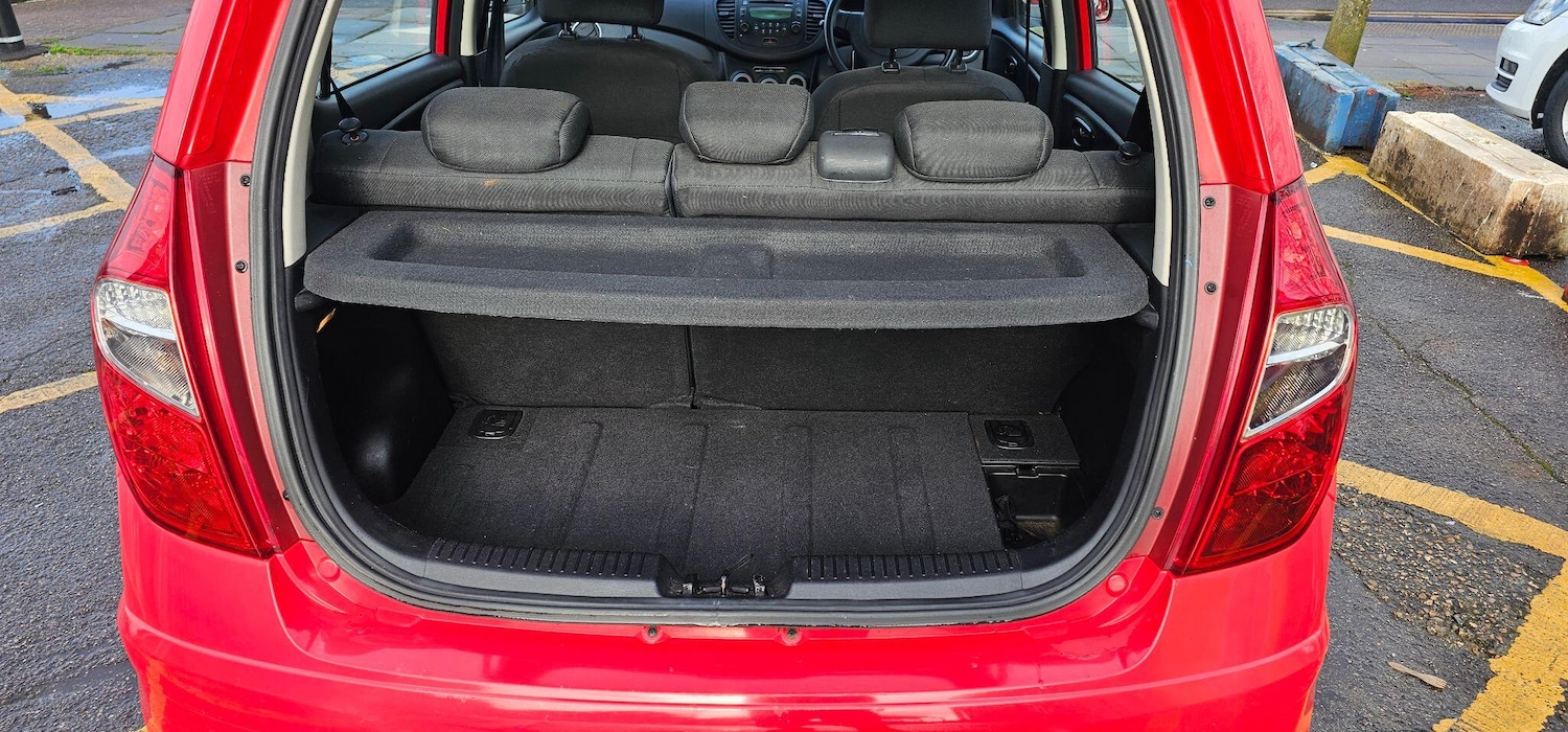 Used Hyundai i10 2012 for sale - 77550451: Photo 9