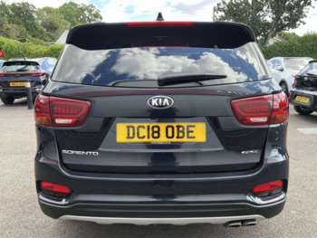 Used Kia Sorento 2018 for sale - 74964900: Photo