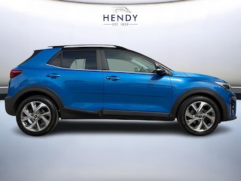 Used Kia Stonic 2023 for sale - 79372453: Photo