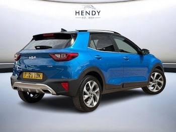 Used Kia Stonic 2023 for sale - 79372453: Photo