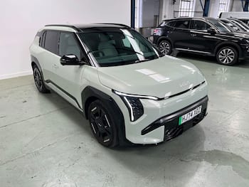 Used Kia EV3 2024 for sale - 79600700: Photo