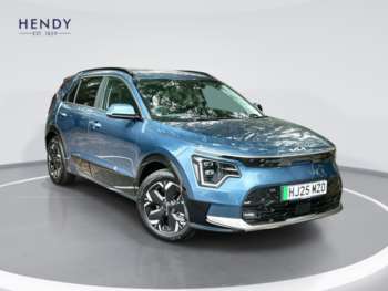 2025 (25) - 65KWH 3 5-Door