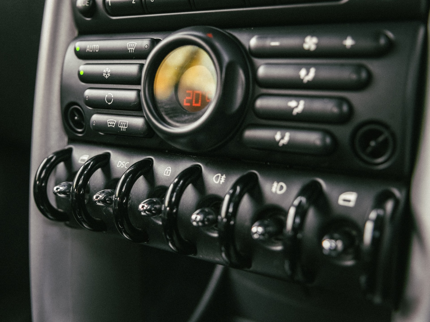 Used MINI Convertible 2006 for sale - 77167735: Photo 19