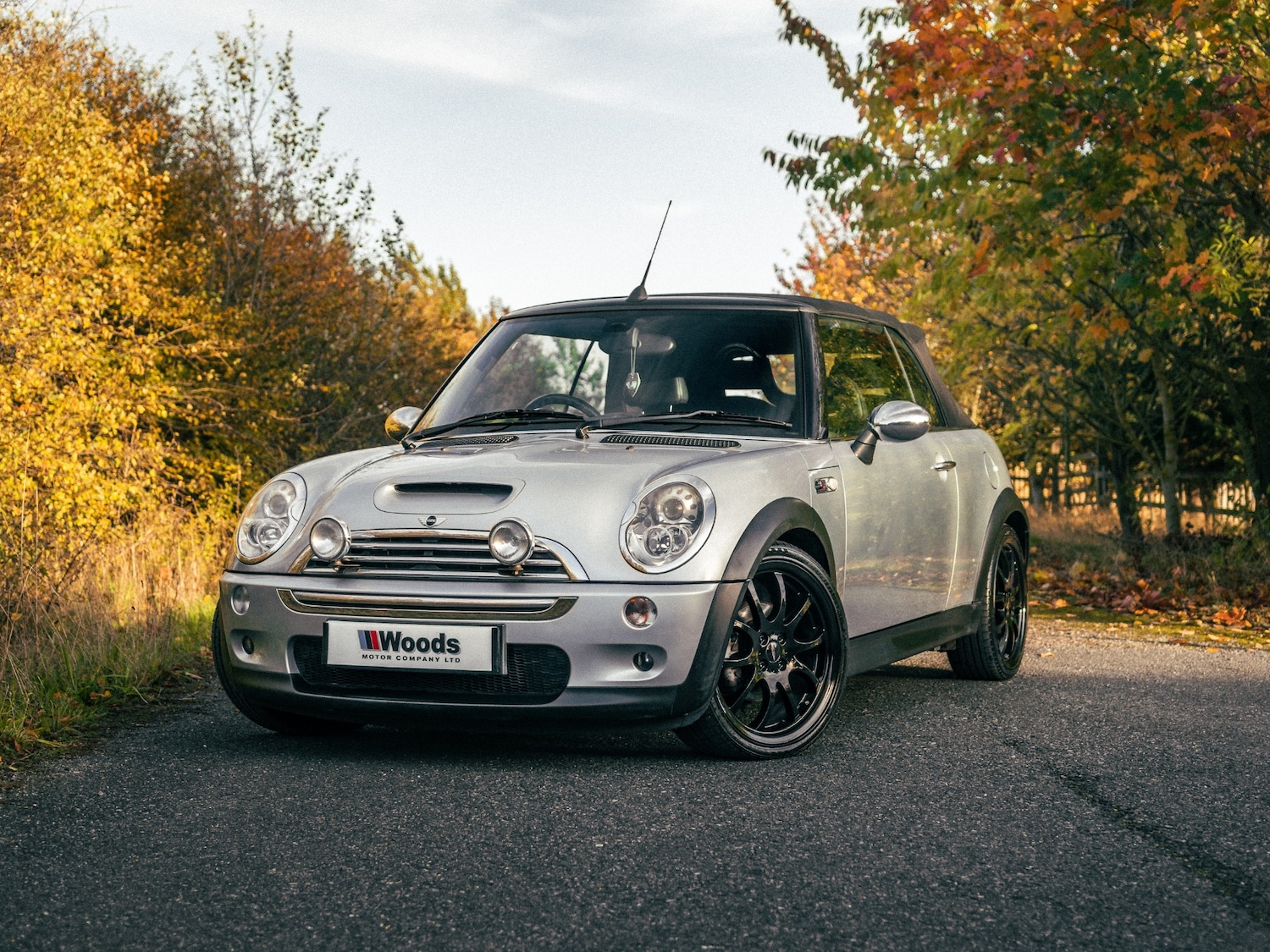 Used MINI Convertible 2006 for sale - 77167735: Photo 3