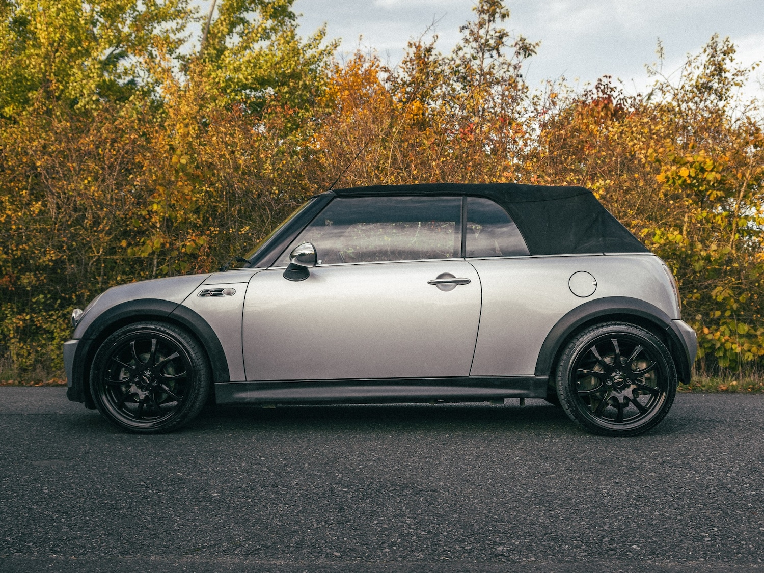 Used MINI Convertible 2006 for sale - 77167735: Photo 5