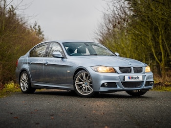 Used BMW 3 Series 2011 for sale - 77207715: Photo