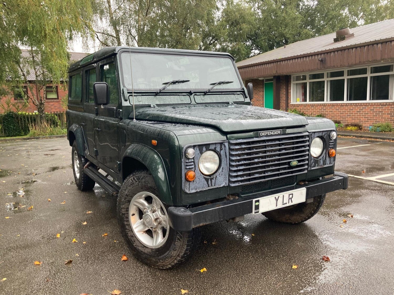 Land rover defender 2003