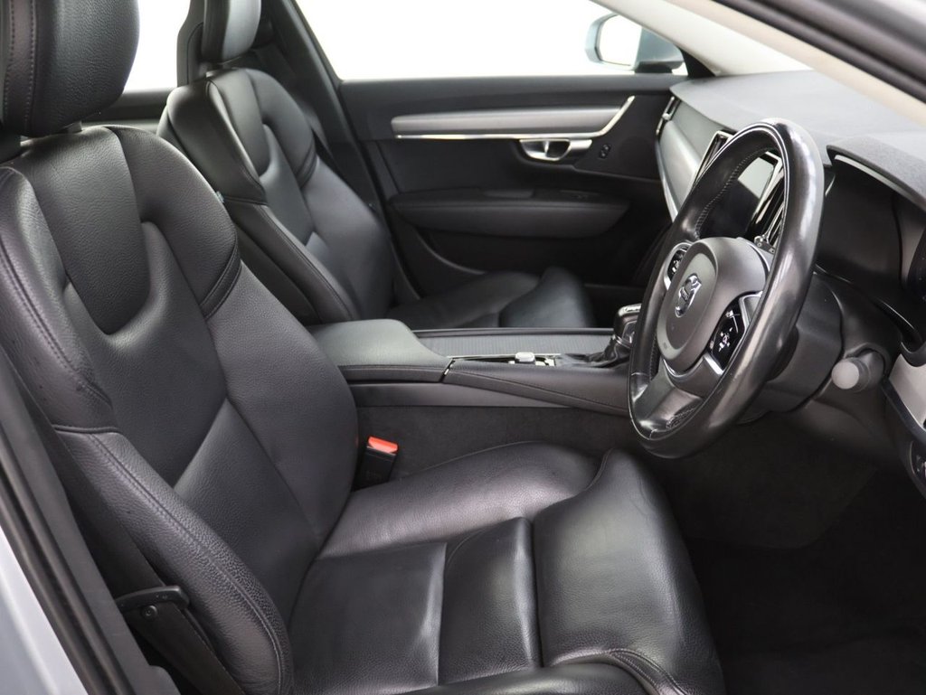 Used Volvo S90 2018 for sale - 78153698: Photo 10