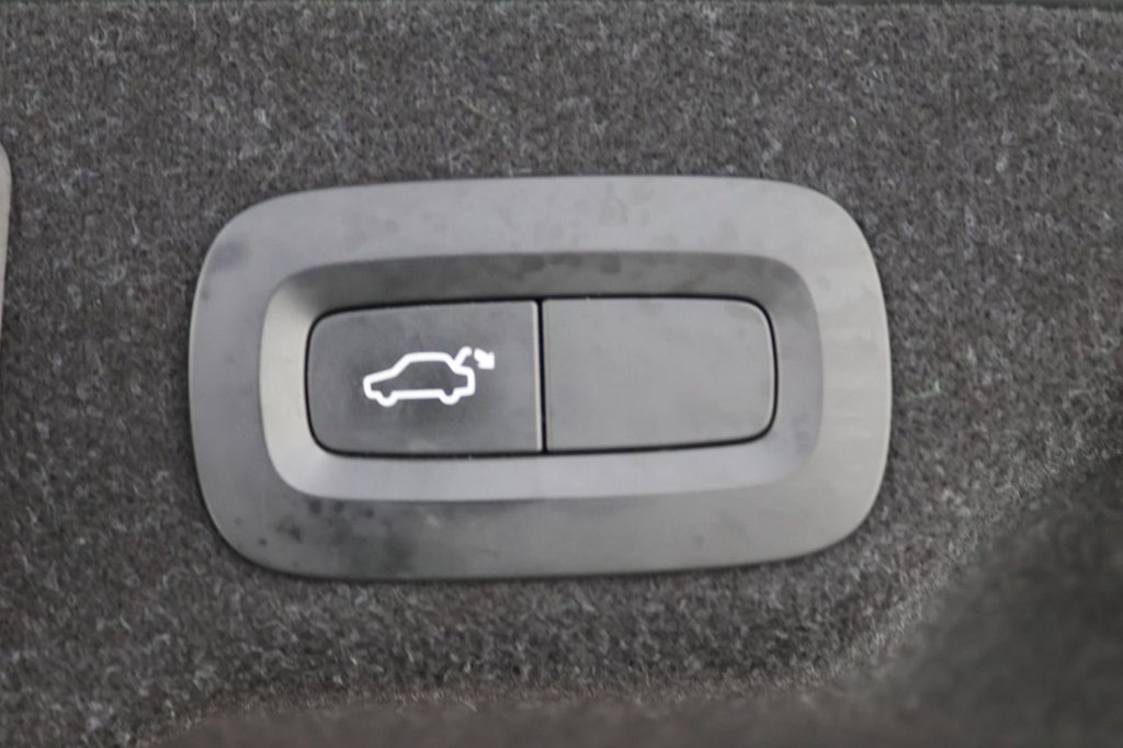 Used Volvo S90 2018 for sale - 78153698: Photo 26