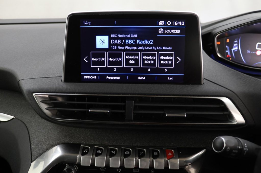 Used Peugeot 5008 2020 for sale - 76439348: Photo 13