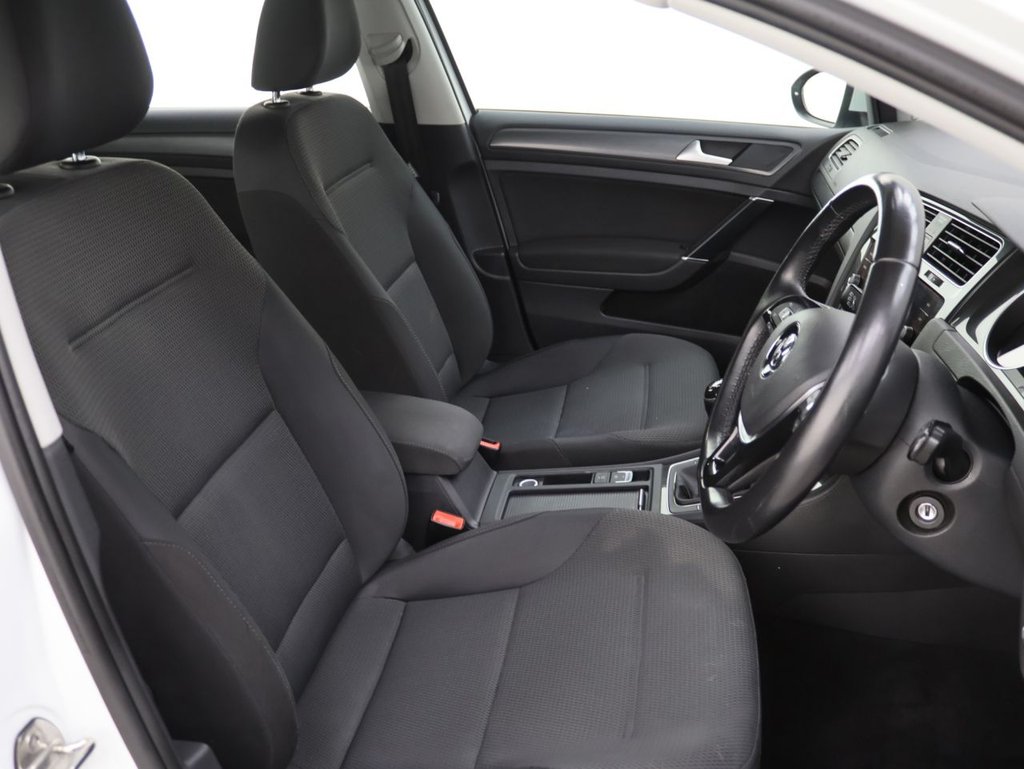 Used Volkswagen Golf 2018 for sale - 76395993: Photo 12