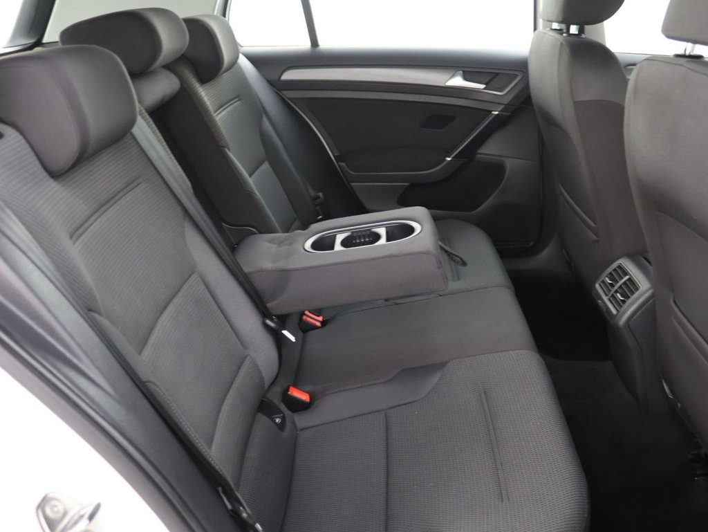 Used Volkswagen Golf 2018 for sale - 76395993: Photo 16