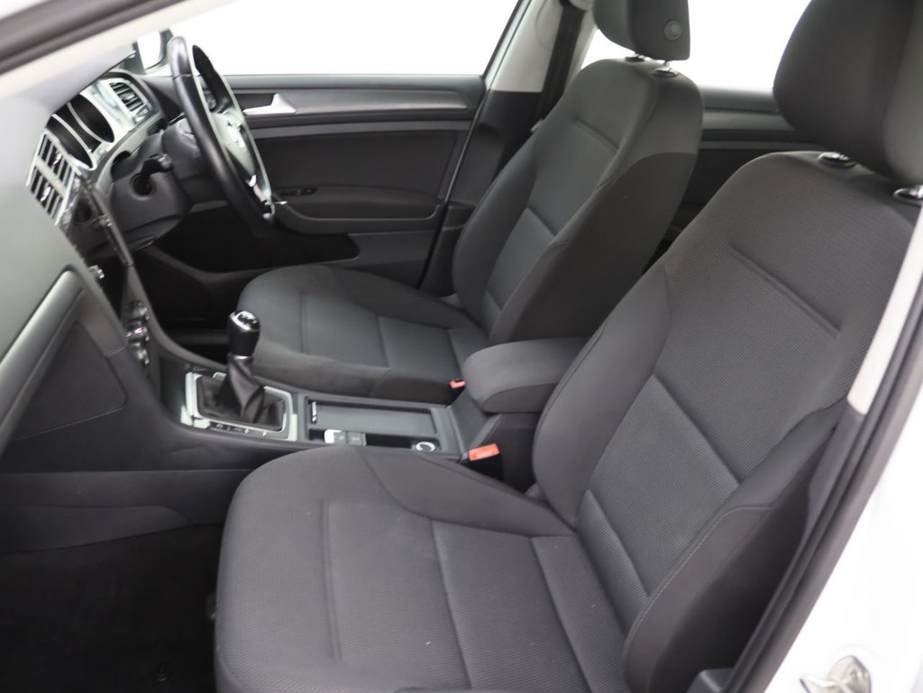 Used Volkswagen Golf 2018 for sale - 76395993: Photo 21