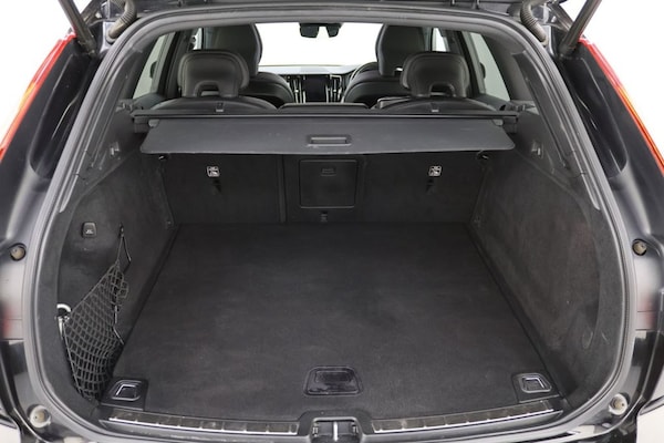 Used Volvo XC60 2020 for sale - 76162764: Photo 26