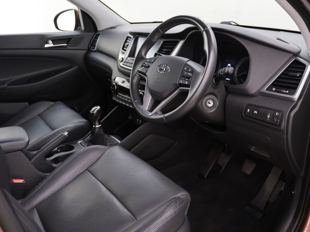 Used Hyundai TUCSON 2017 for sale - 76333371: Photo 10