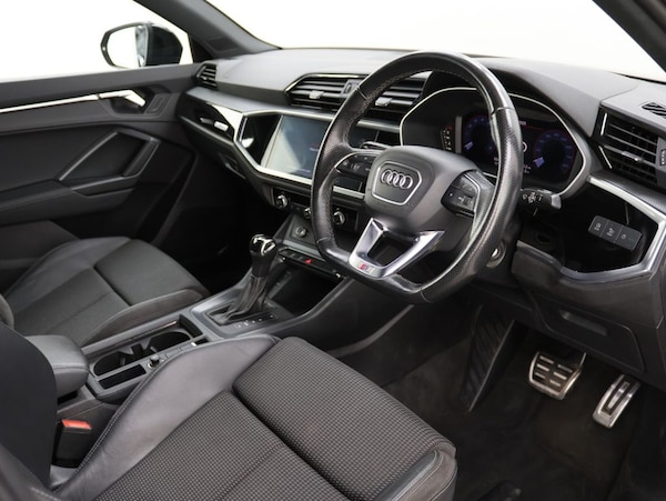 Used Audi Q3 2021 for sale - 75346867: Photo 10