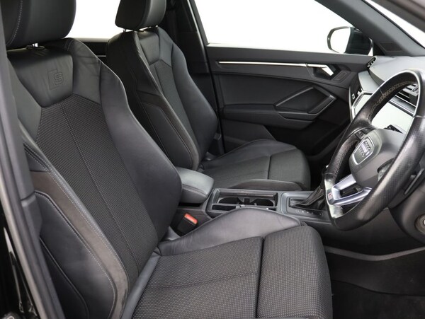 Used Audi Q3 2021 for sale - 75346867: Photo 12