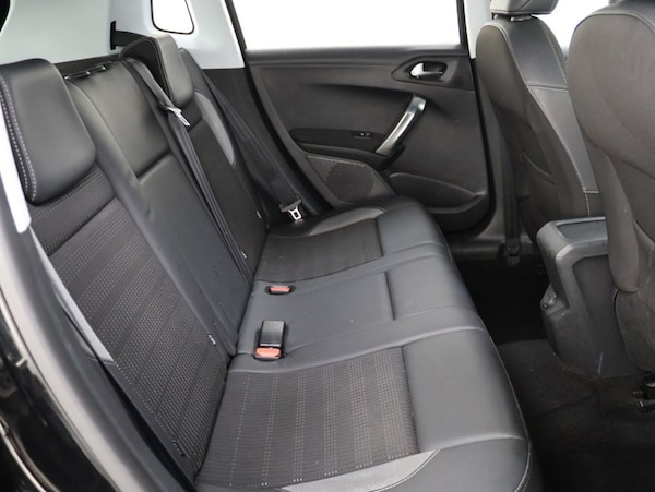 Used Peugeot 2008 2018 for sale - 76245470: Photo 17