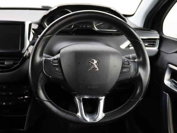 Used Peugeot 2008 2018 for sale - 76245470: Photo 20