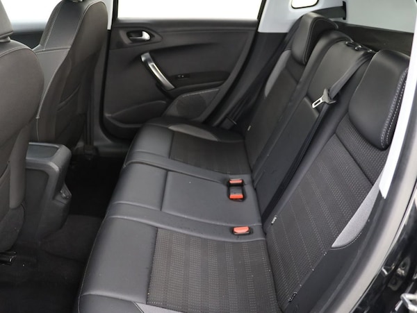 Used Peugeot 2008 2018 for sale - 76245470: Photo 21