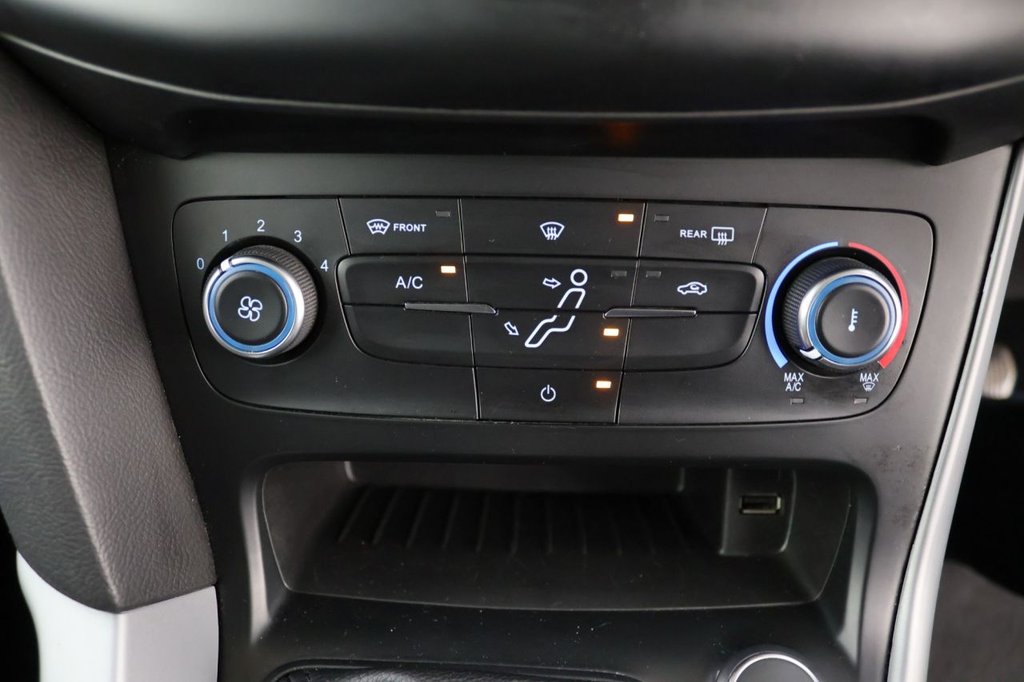 Used Ford Focus 2018 for sale - 76105624: Photo 14
