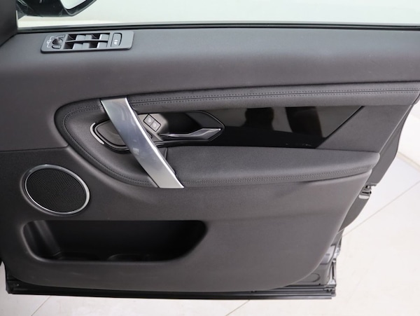 Used Land Rover Discovery Sport 2021 for sale - 76333454: Photo 25