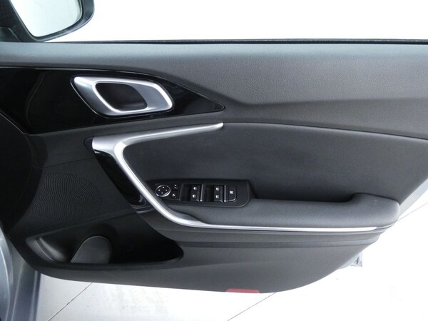 Used Kia Ceed 2023 for sale - 76210218: Photo 27