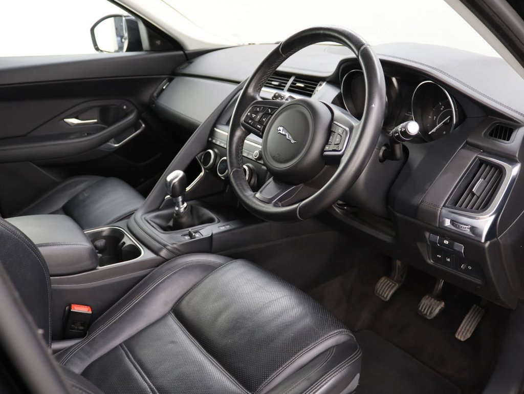 Used Jaguar E-Pace 2019 for sale - 76056908: Photo 10