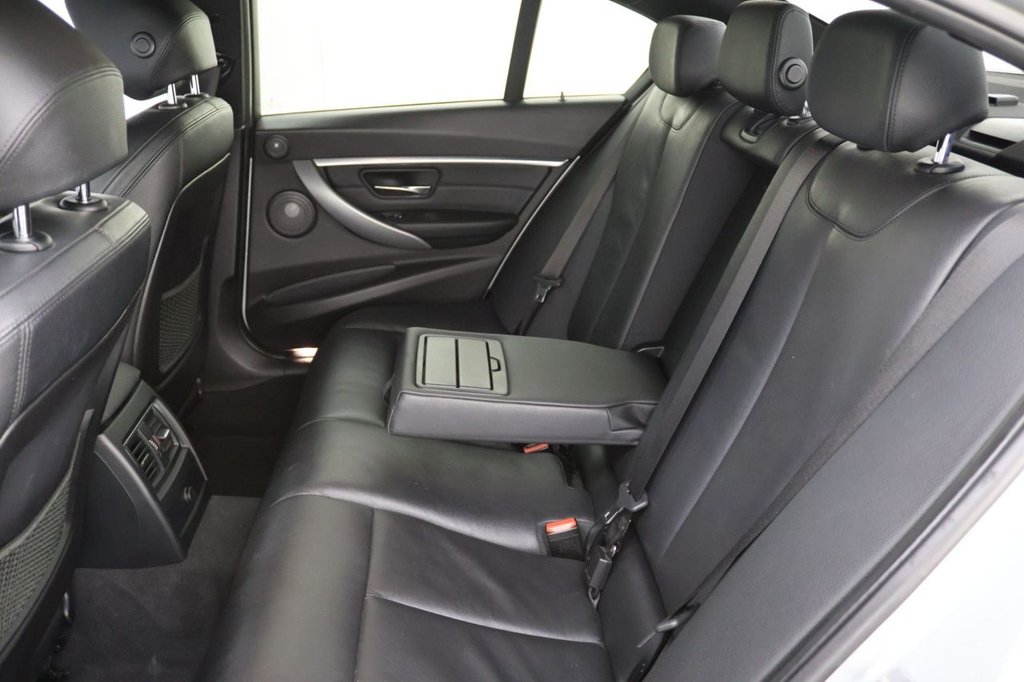 Used BMW 3 Series 2018 for sale - 76848120: Photo 21