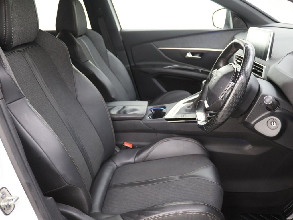 Used Peugeot 3008 2018 for sale - 78181128: Photo 12