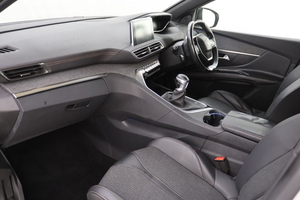 Used Peugeot 3008 2018 for sale - 78181128: Photo 25