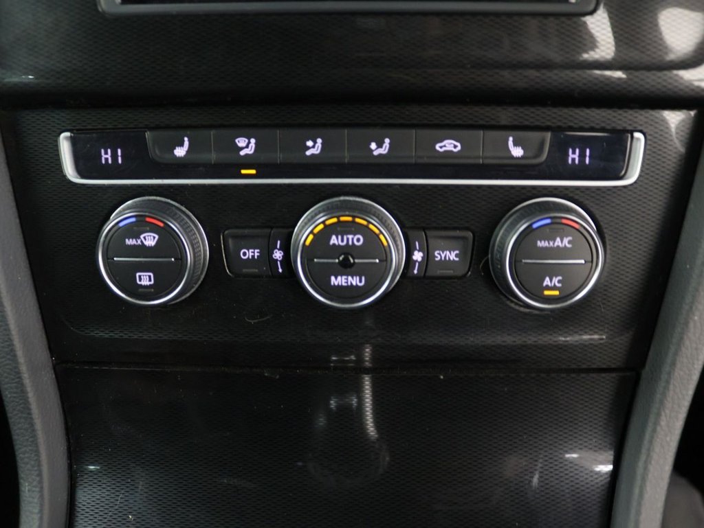 Used Volkswagen Golf 2017 for sale - 78134332: Photo 14