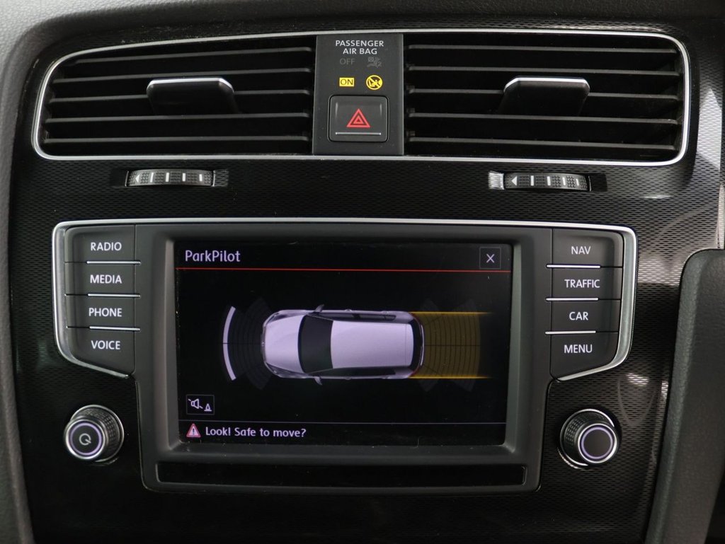 Used Volkswagen Golf 2017 for sale - 78134332: Photo 16