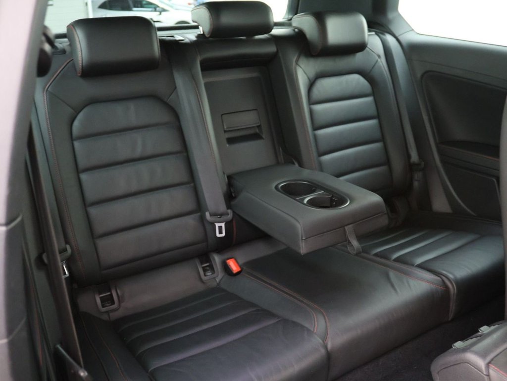 Used Volkswagen Golf 2017 for sale - 78134332: Photo 18