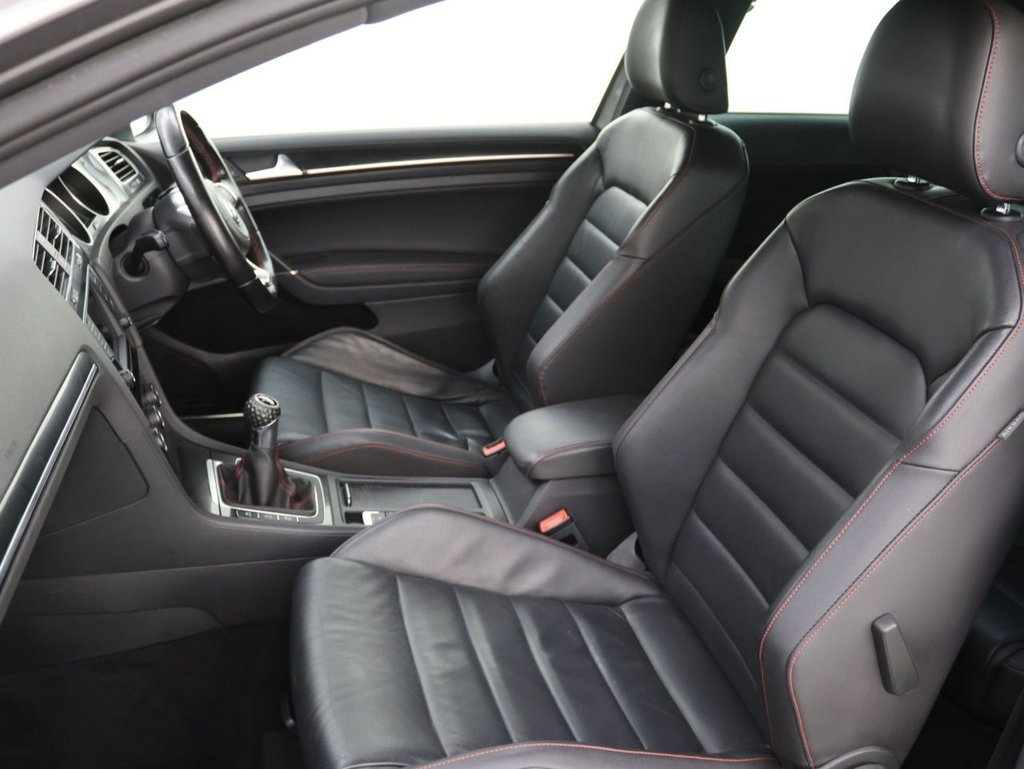 Used Volkswagen Golf 2017 for sale - 78134332: Photo 22