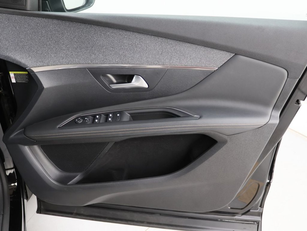 Used Peugeot 3008 2020 for sale - 77250006: Photo 30