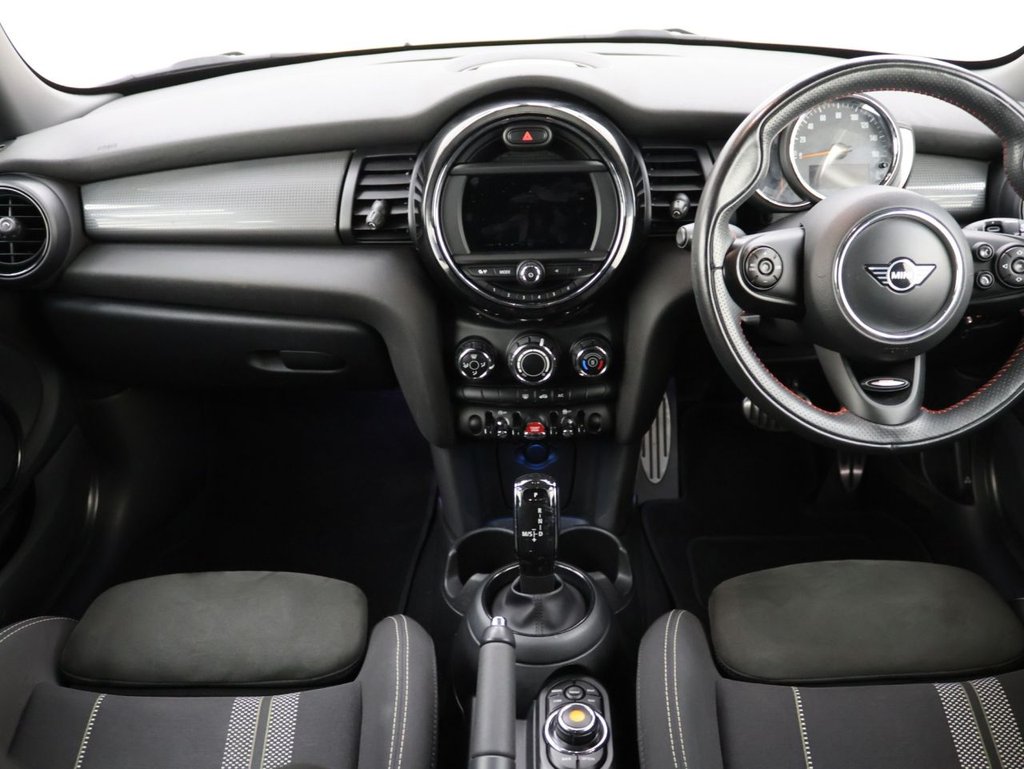 Used MINI Hatch 2019 for sale - 75998056: Photo 17