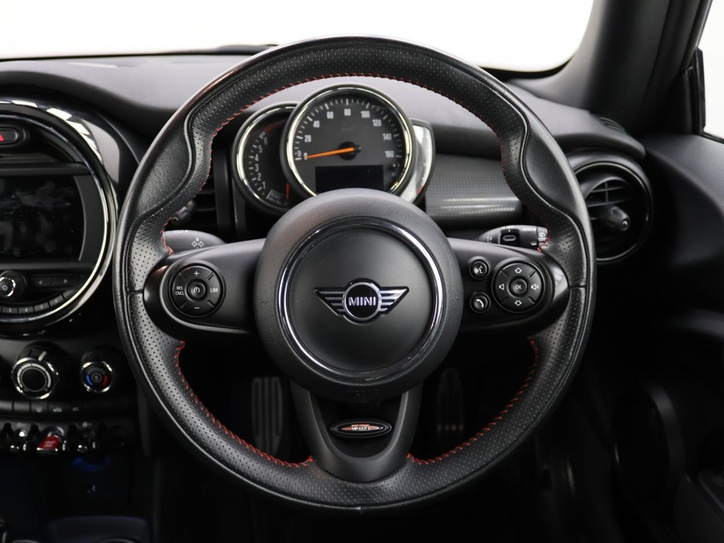 Used MINI Hatch 2019 for sale - 75998056: Photo 19