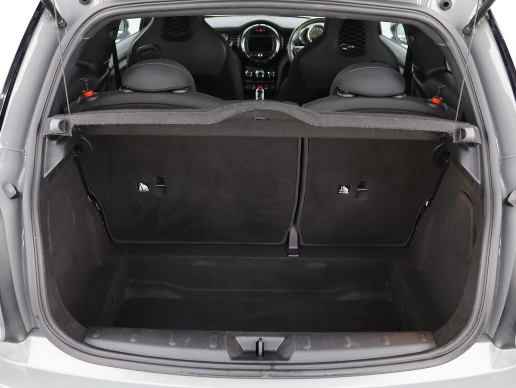 Used MINI Hatch 2019 for sale - 75998056: Photo 24