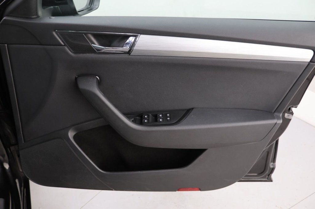 Used Skoda Superb 2021 for sale - 77805860: Photo 27