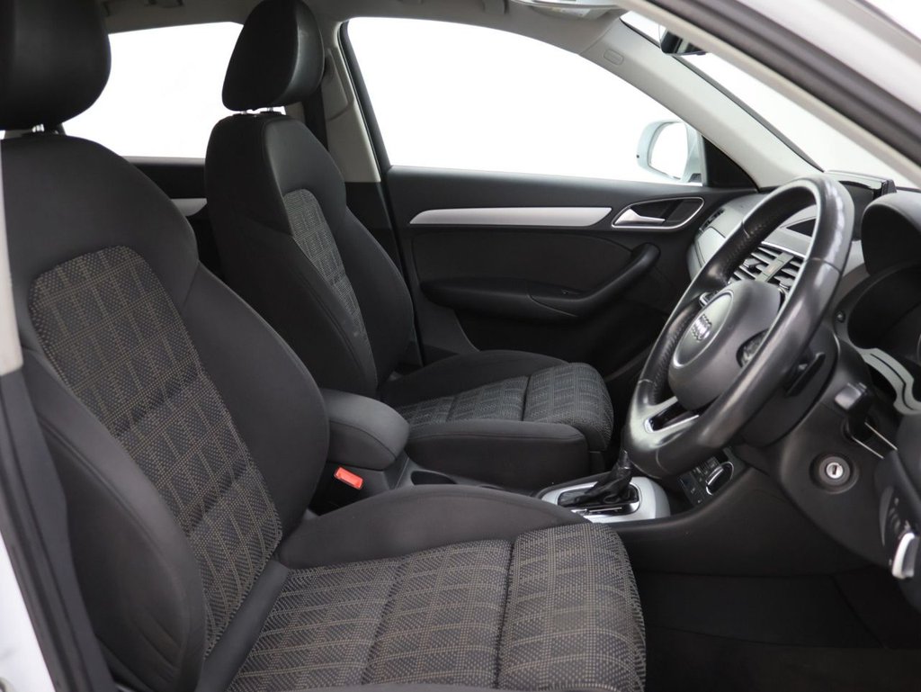 Used Audi Q3 2018 for sale - 77967072: Photo 13