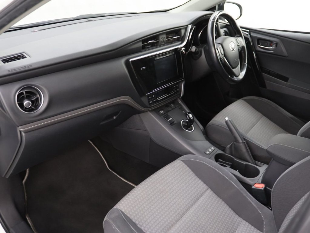 Used Toyota Auris 2018 for sale - 77904718: Photo 25