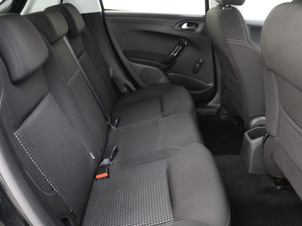Used Peugeot 208 2018 for sale - 76665438: Photo 17