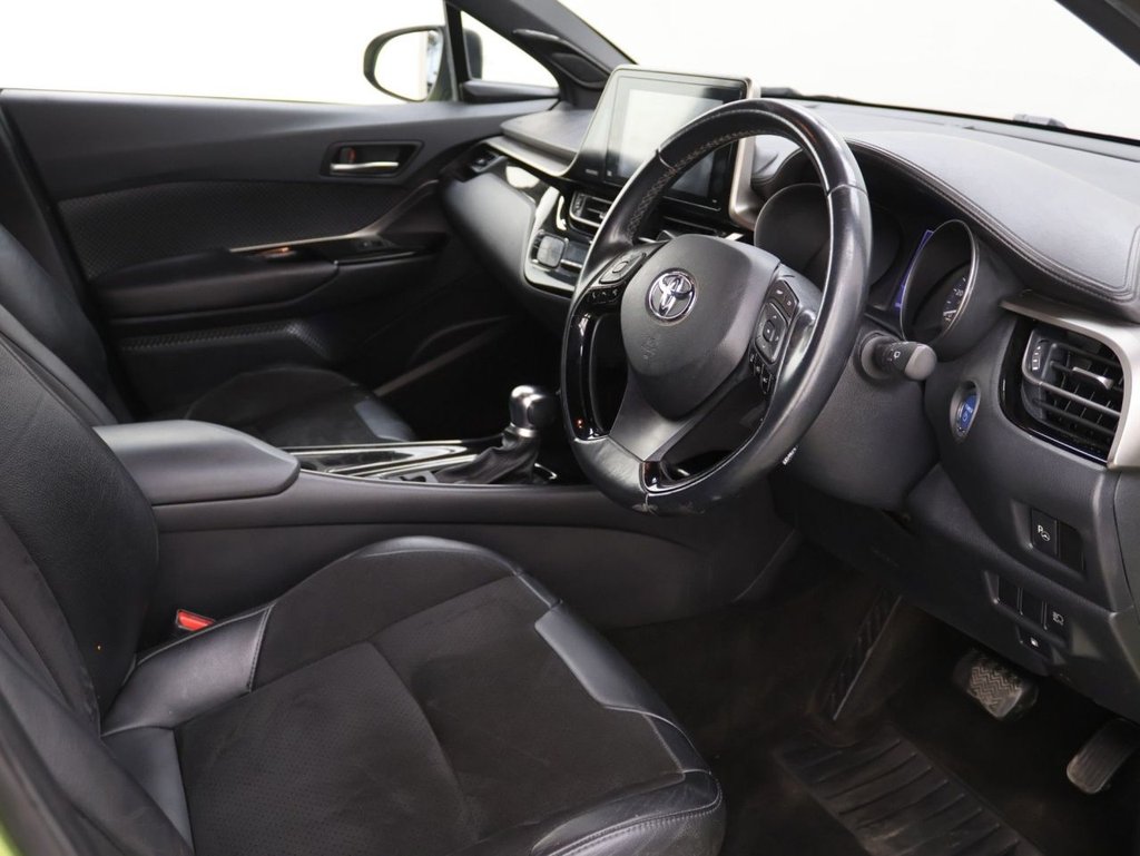 Used Toyota C-HR 2019 for sale - 78056179: Photo 10