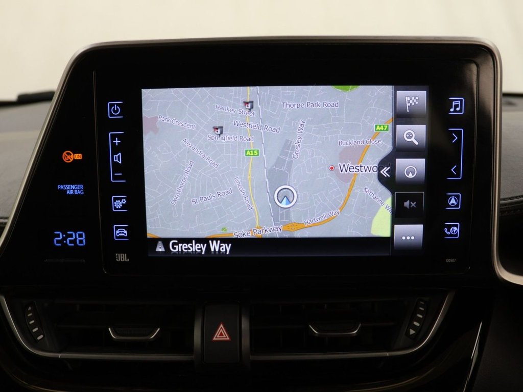 Used Toyota C-HR 2019 for sale - 78056179: Photo 14