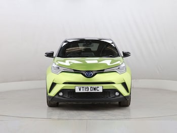 Used Toyota C-HR 2019 for sale - 78056179: Photo
