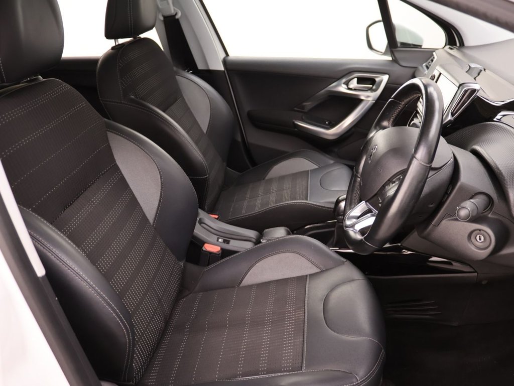 Used Peugeot 2008 2018 for sale - 76333303: Photo 12