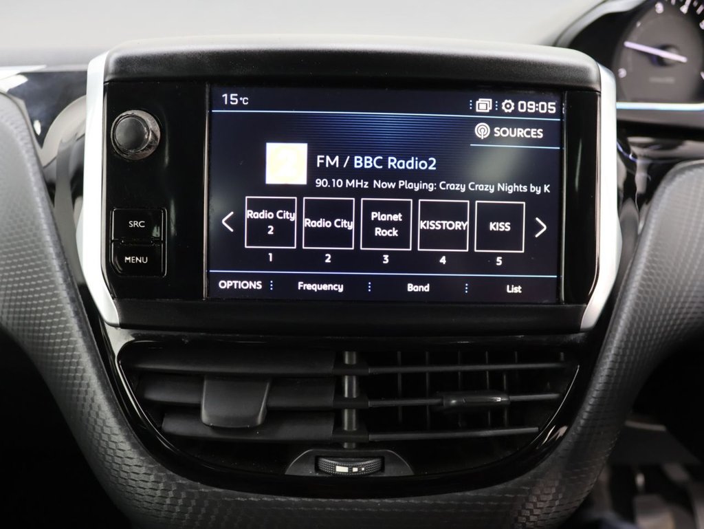 Used Peugeot 2008 2018 for sale - 76333303: Photo 13