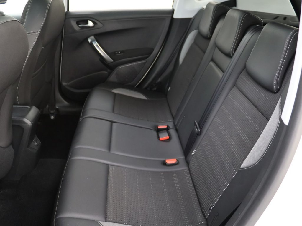 Used Peugeot 2008 2018 for sale - 76333303: Photo 22