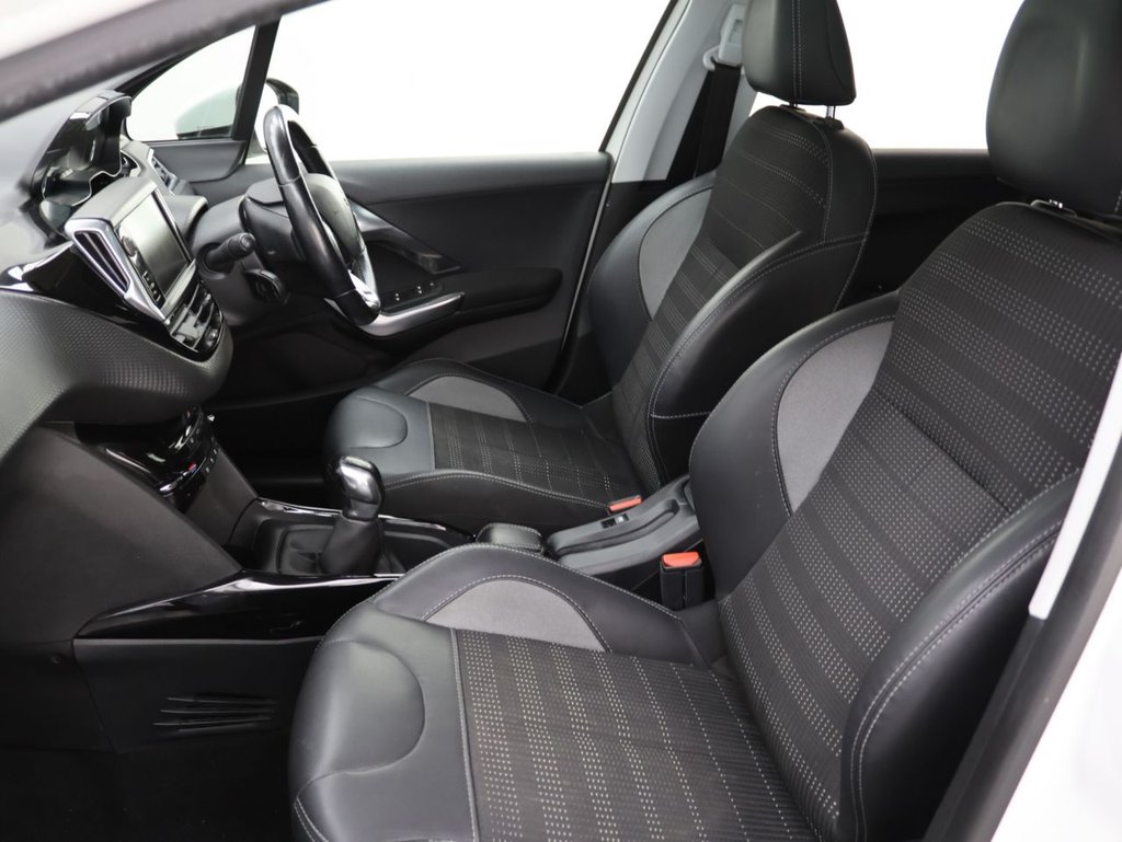 Used Peugeot 2008 2018 for sale - 76333303: Photo 23